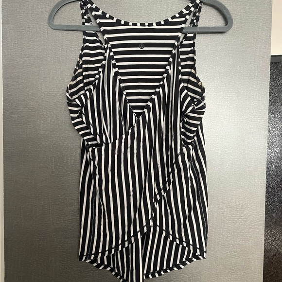 Lululemon Crisscross Tank - Picture 2 of 3